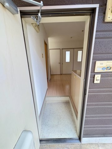 【玄関】