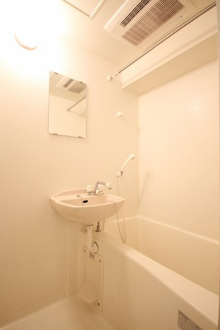 【浴室】