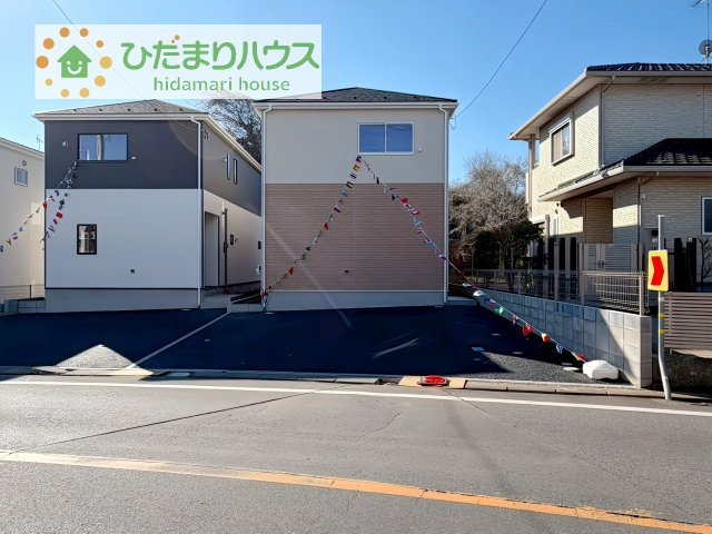 【駐車場】 | 土浦市小岩田東第4　新築戸建　1号棟 | マイホームなら駐車場代がかかりません！しかも、自宅の駐車場で洗車ができます！今までコイン洗車に行っていた手間も省けて、節約にもつながります(^^♪