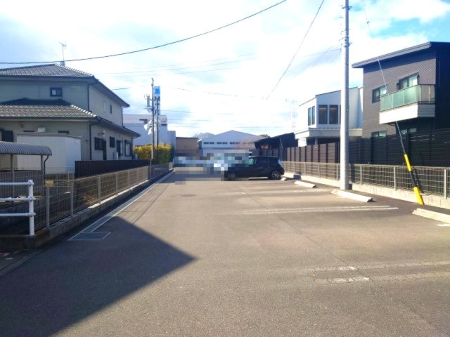 フェリチータの駐車場
