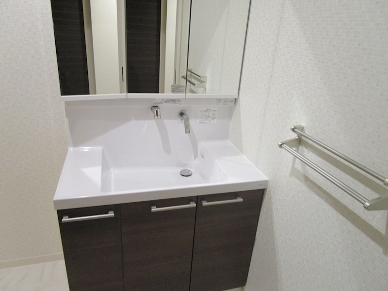 E-smile　榎の洗面所