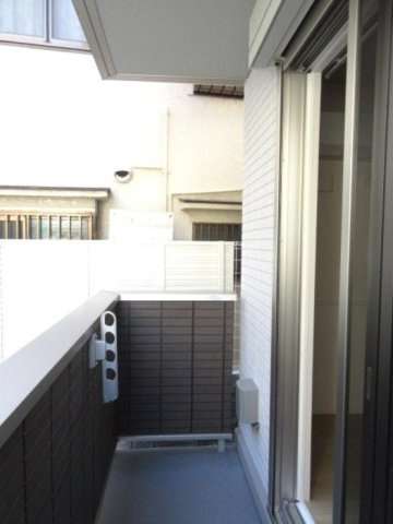 アンジュール高松のバルコニー