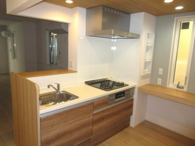 アンジュール高松のキッチン