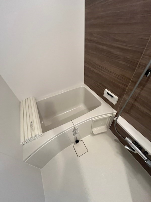 アドバンス神戸パーチェの浴室