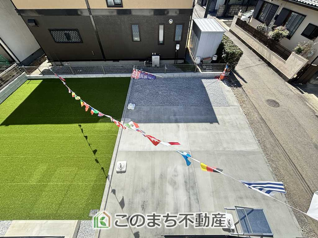 ハートフルタウン栃木市片柳町1丁目1029番　A号棟の駐車場|お車並列３台分ご用意しております♪