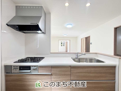 【キッチン】 | ハートフルタウン栃木市片柳町1丁目1029番　A号棟 | 人気の対面式キッチン☆料理をしながらご家族とコミュニケーションが取れます♪