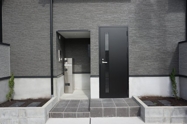 C.Cassia九産大前のエントランス|建物の内部です