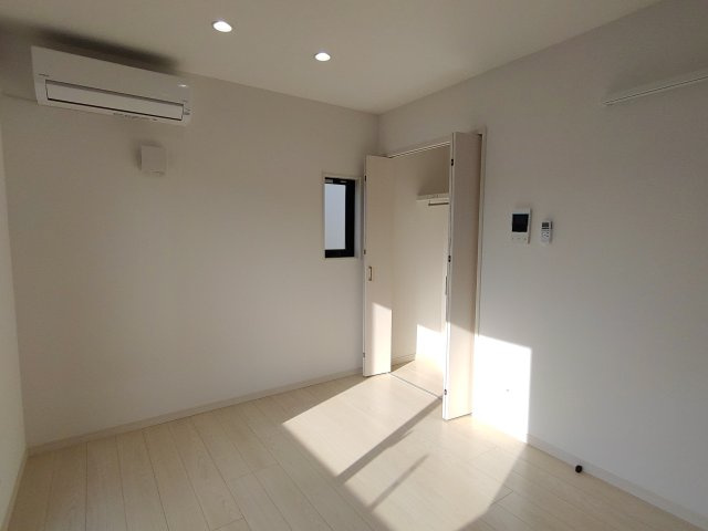 C.Cassia九産大前の内装|明るい室内です