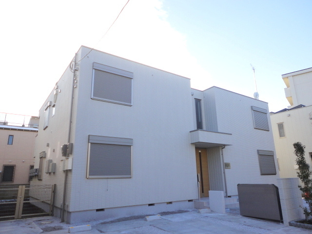 メゾン　プードルのエントランス|★現地待ち合わせでご見学可能★