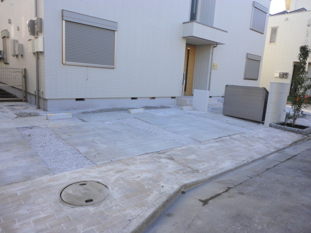 メゾン　プードルの駐車場|★敷地内駐車場★