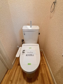 【トイレ】 | 千葉市若葉区小倉台5丁目　中古戸建 | リフォーム済みで清潔感のあるトイレとなっております！