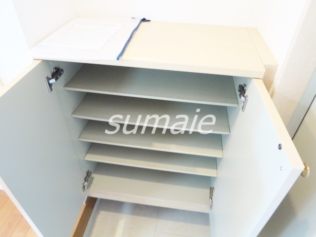 ヴィラージュ志伊Ⅱの収納|シューズボックス完備です♪