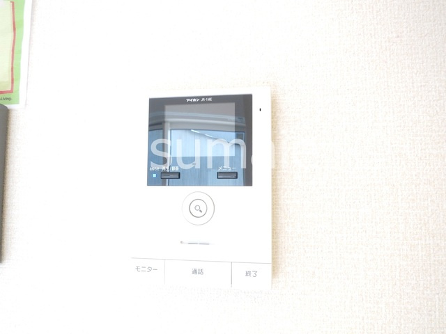 セレシェイラ弐番館のセキュリティ|モニター付インターホンです。