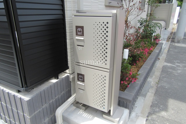 セレシェイラ弐番館のその他共用部分|宅配ボックス完備です♪