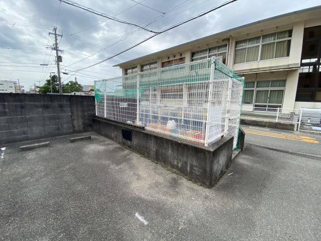マンションニューハマ1のその他|敷地内ゴミ置場