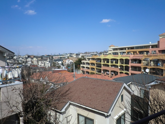 ロンウェル菊名　Ａ棟の展望|晴れた日は遠くに川崎東京方面のビル群が望めます♪