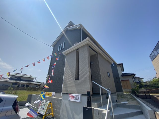 ◇平下平窪　6期　全4棟／3号棟　マルトまで徒歩7分♪◇の前面道路含む現地写真|同施工　休日は家族みんなで夢のマイホーム探しに出かけてみませんか！（＾＾）♪
お問い合わせは不動産プラスまで☆

