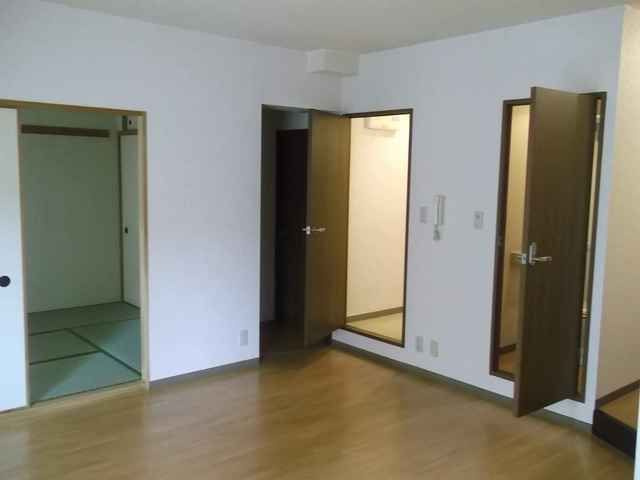 小宮ビルの寝室