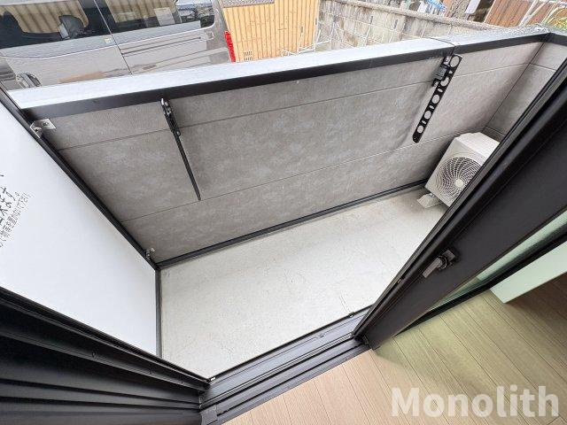 KS NORTH PLACEのバルコニー