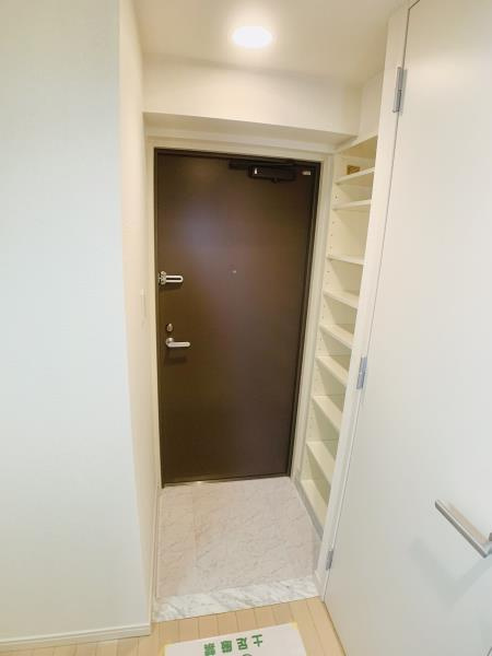 シエル白山　Ａ館の玄関|※別部屋写真