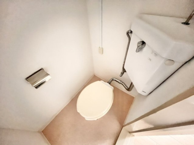 【トイレ】 | アパルトマンK | ゆったりとした空間のトイレです