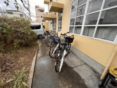 【その他共用部分】 | アパルトマンK | 駐輪スペースです