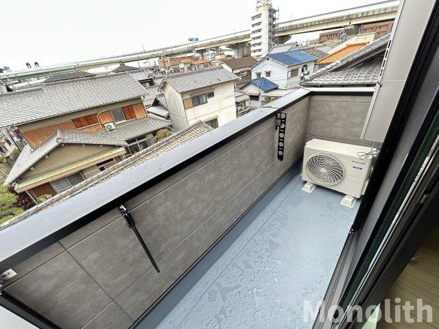 KS NORTH PLACEのバルコニー