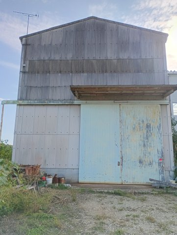 売り工場 （神戸市西区平野町）付属建物アリ（２世帯住宅）の外観|工場正面入り口