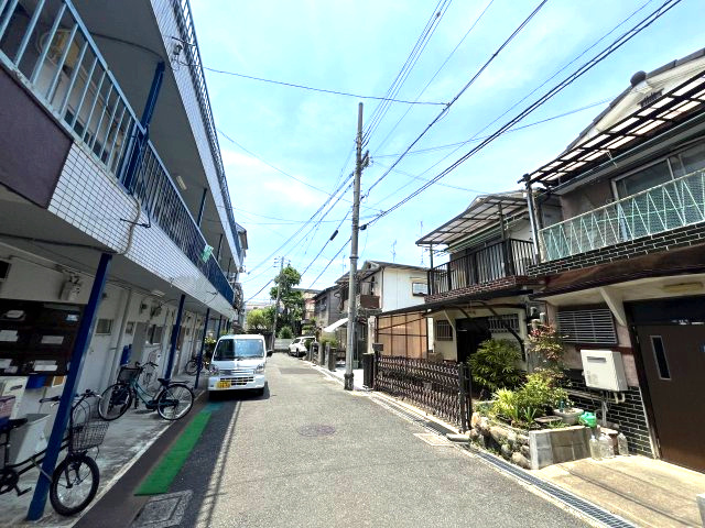 太陽マンション　西棟の周辺