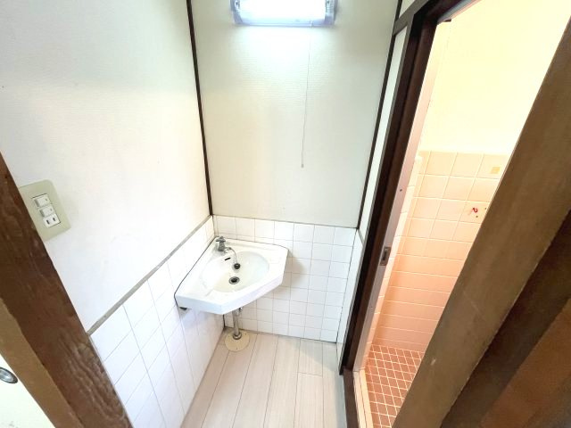 太陽マンション　西棟の洗面所