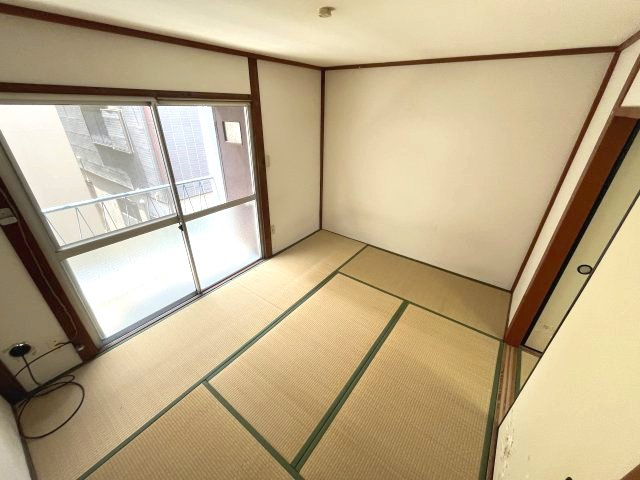 太陽マンション　西棟の和室