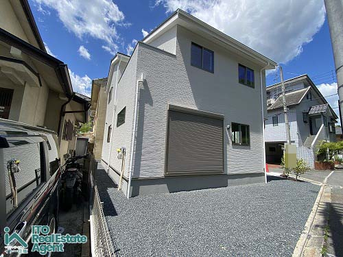 大宮釈迦谷 1期1号地 新築戸建の前面道路含む現地写真