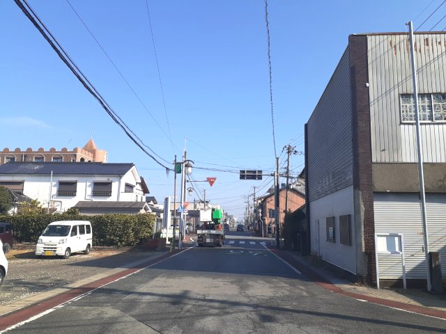 宇土市本町１丁目の売地の前面道路含む現地写真