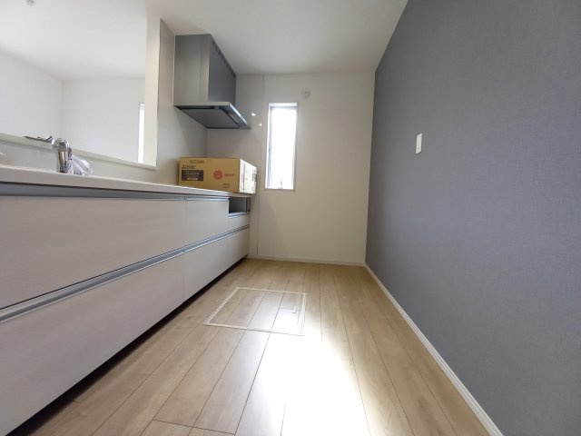 ◇平下平窪　6期　全4棟／1号棟　いわき駅まで車で9分♪◇のキッチン|同施工の方に選べる家電プレゼントキャンペーン実施中です♪
あると嬉しい家電が揃っています！さらにお選び頂いた商品にプラスして「美味しいパンが焼けるアラジンのトースター」をお付けします！期間限定(^^♪