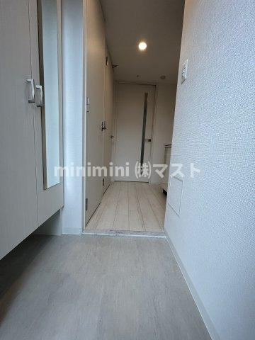 エスリードレジデンス大阪福島シティウエストの玄関