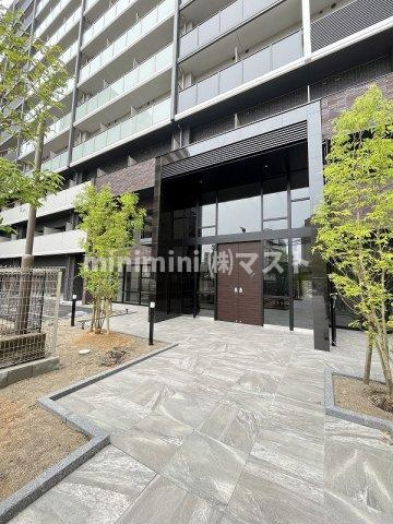 エスリードレジデンス大阪福島シティウエストのエントランス