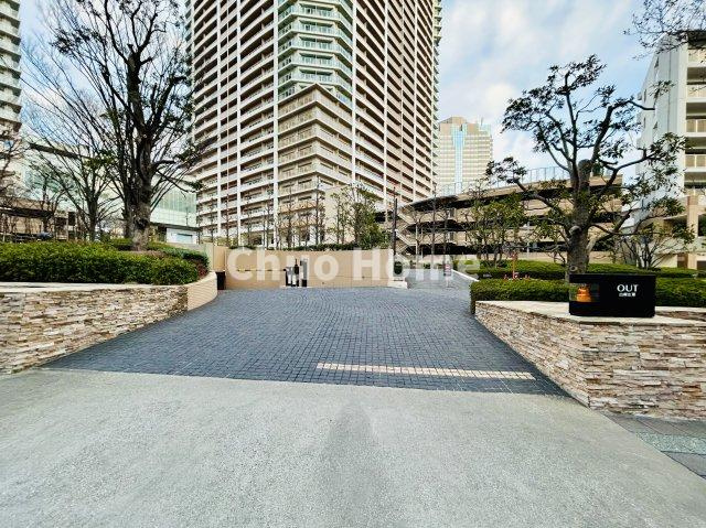 アーバンドックパークシティ豊洲タワーA棟の駐車場|【敷地内駐車場】最新の空き状況や費用などの詳細は担当スタッフまでお問い合わせください。