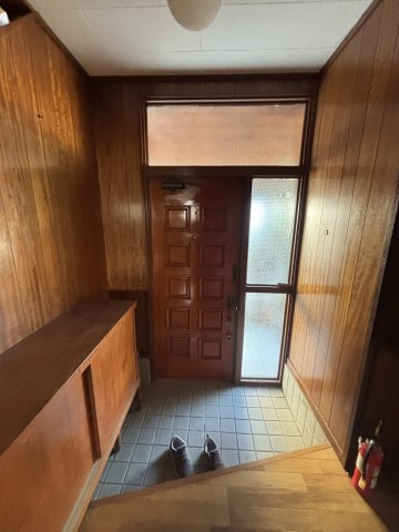 千葉県市原市上高根　中古戸建の玄関|シンプルで使いやすい玄関です