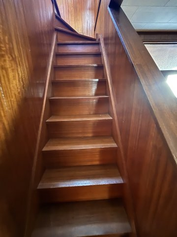 千葉県市原市上高根　中古戸建のその他|階段