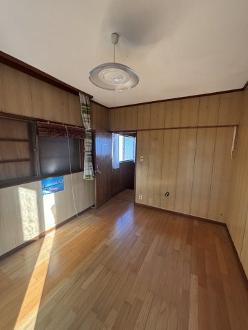 千葉県市原市上高根　中古戸建の洋室|2階の洋室です