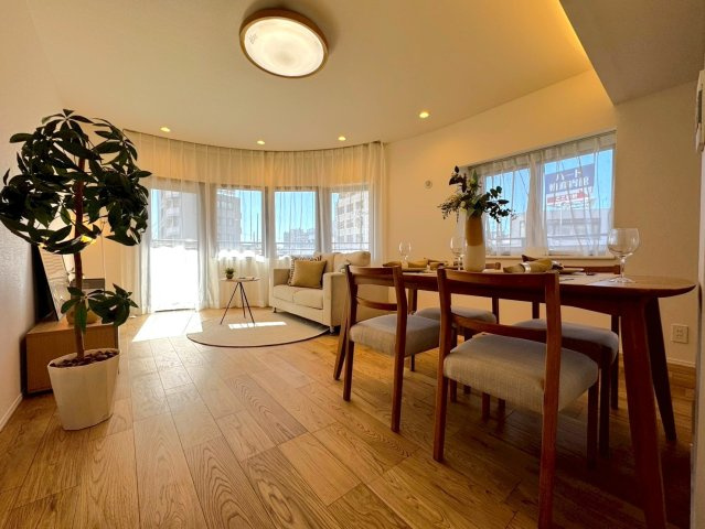 ソフィア柏公園1号棟の居間・リビング|ゆったりとした居間です