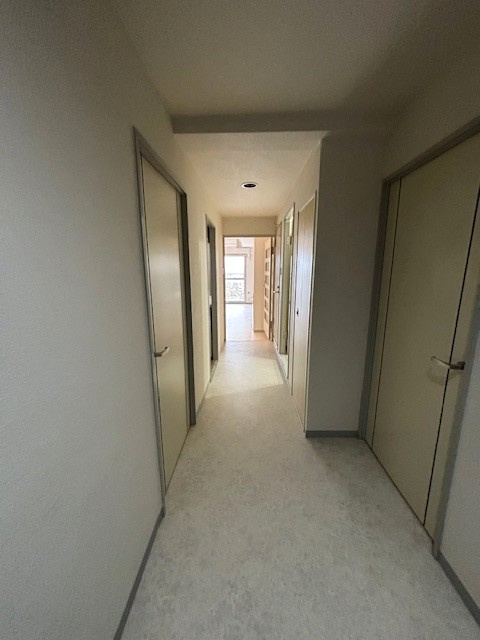 ファミール谷津のその他|室内の廊下（ＬＤ方向）