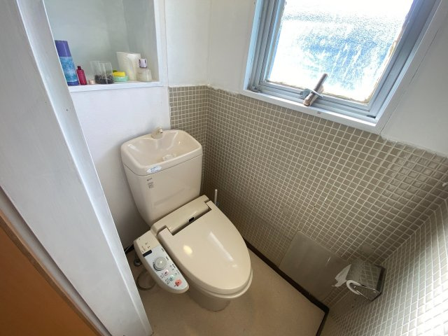 【民泊可！】勝浦市松部   3階建 のトイレ|トイレも気になるポイント