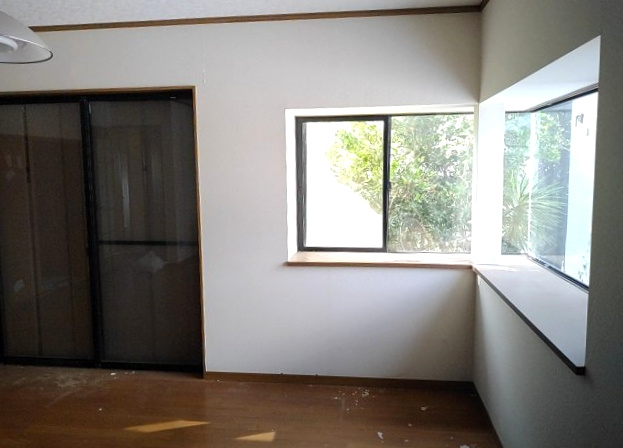 東金市小沼田　中古戸建の居間・リビング|おしゃれな居間です