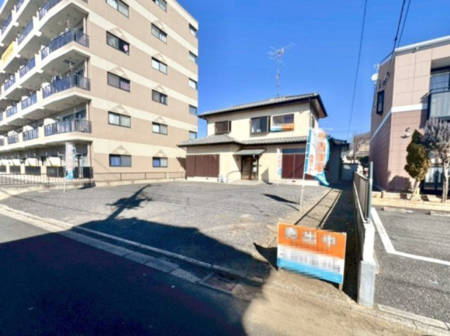 【中古戸建】足利市山川町の外観|■外観｜土日のご見学はもちろん、平日・夜間のご案内も大歓迎です♪「今から見たい」や「仕事終わりに見たい」にもご対応できますのでお気軽にお問い合わせください♪