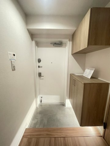 ライフェリア江古田の玄関|収納もある玄関です