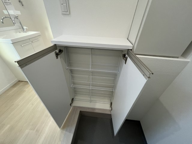 【玄関】 | Lotso横浜南