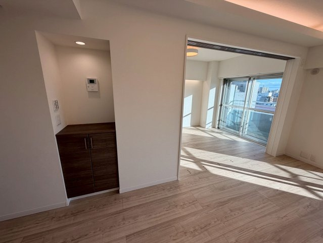 宇喜田ホームズの居間・リビング|ゆったり過ごせる居間です