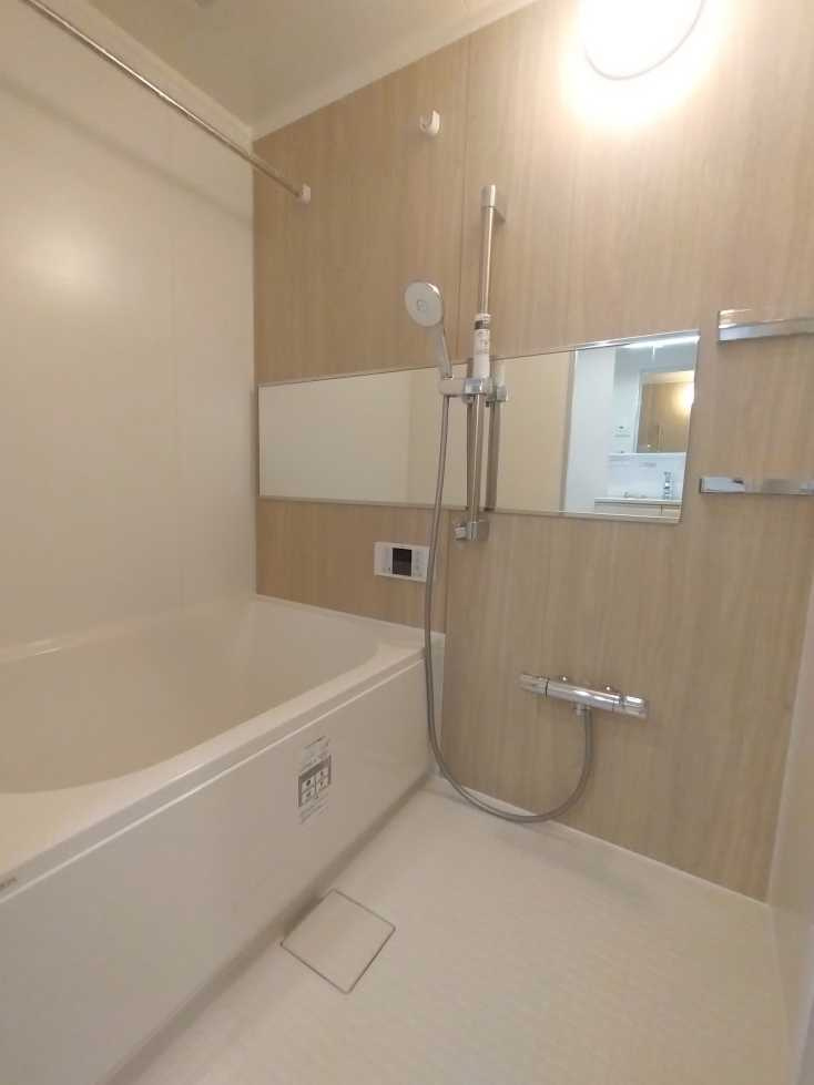 目白ガーデニアの浴室|落ち着いた空間のお風呂です