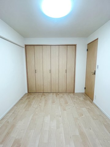 パーク・ノヴァ池袋・要町の洋室|使い勝手のいい洋室です